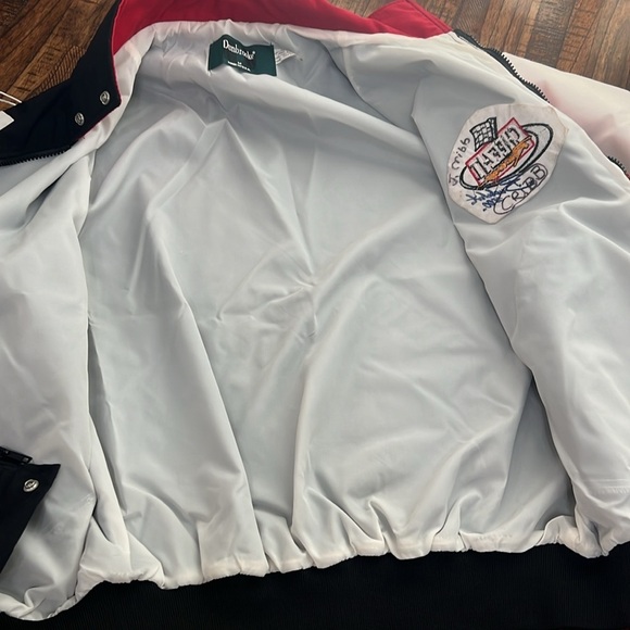 NASCAR racing Jacket Cheez it sponsor 
Beautiful condition size Medium VTG - Picture 7 of 9